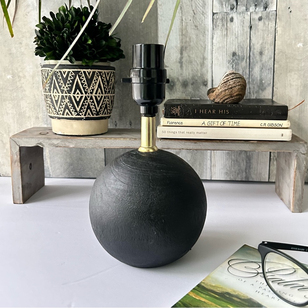 🌴Lovely Small Mini Black Round Shaped Table Lamp | Desk, Bedside, Countertop